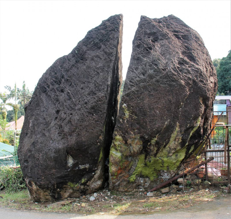 Andesite Gunung Quop